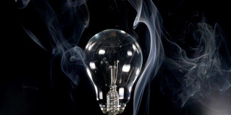 Light Bulbs and Recessed Lighting