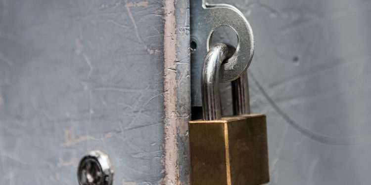 Keeping Your Home Safe During a Showing Keeping Your Home Safe During a Showing