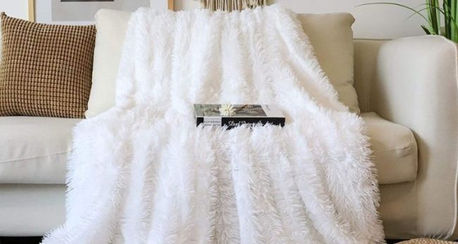 Bring Texture Into Your Winter Home Style Bring Texture Into Your Winter Home Style