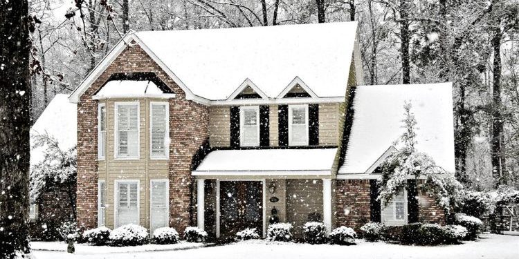 Winter Projects to Maintain and Improve Your Home
